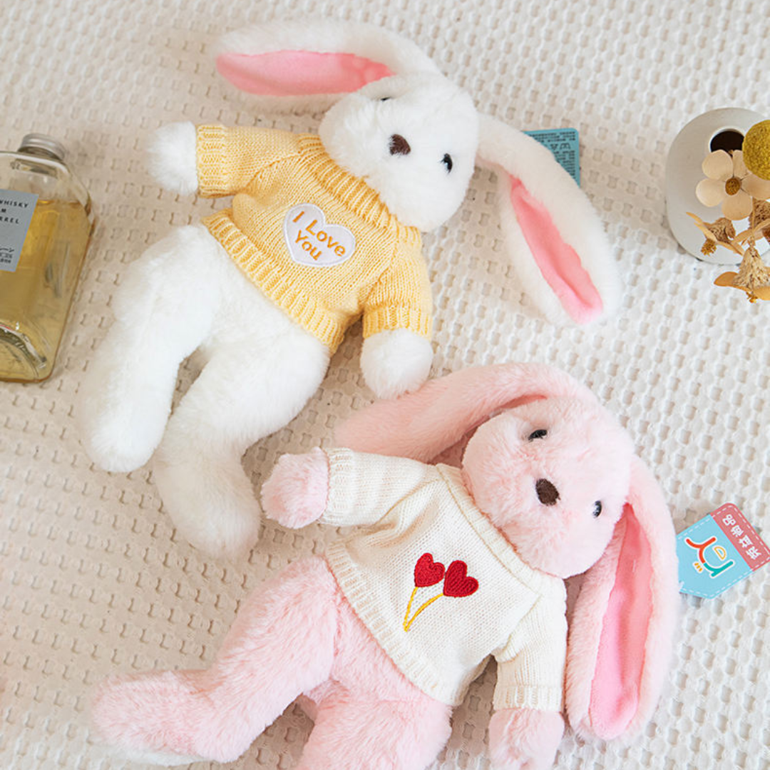 White Bunny Buddy™ - Knuffel konijn met kleding