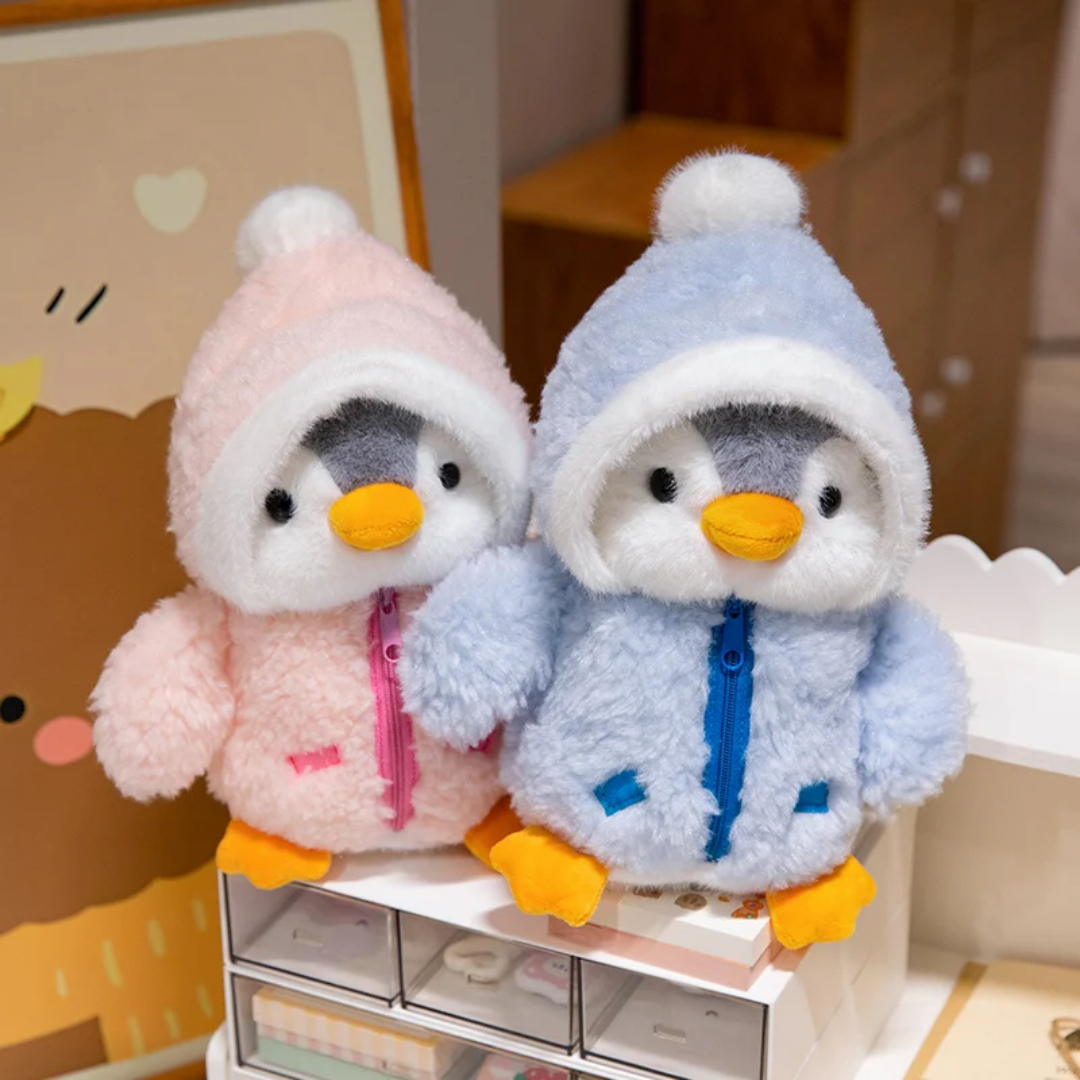 Pink Coat Penguin Buddy™ - Pinguin Knuffel met kleding